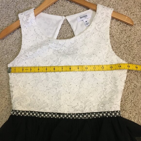 Cyndi Lauper Speechless White Lace and Black Layered Chiffon Dress - Picture 13 of 16